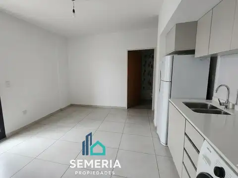 Avenida Raúl Scalabrini Ortiz 700, Piso 1