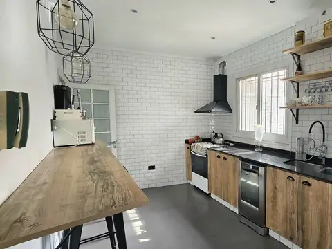 Amenábar 3600, Piso 1