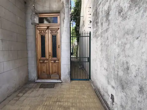 Casa en Alquiler en Quilmes, USD 2.500