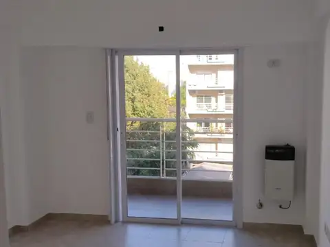 Departamento en Alquiler en Morón Sur, $ 600.000