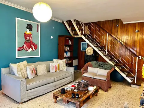 Castro Barros 2120