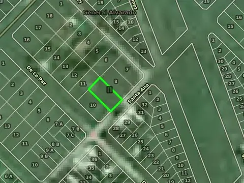 Santa Ana e/ De La Paz y Mackinley