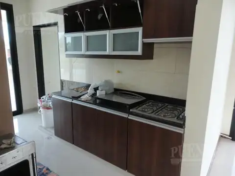 Casa en Venta en San Eliseo Golf & Country, USD 370.000