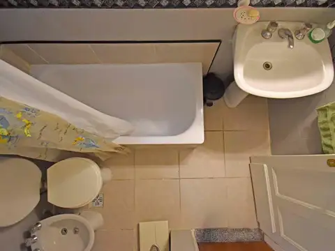 Encantador  3 amb lumin  en edificio histórico reciclado!