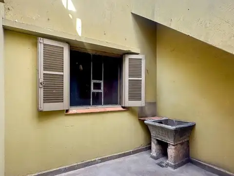 Depto Tipo Casa en Venta en Alberdi, USD 43.000