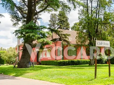 Haras María Eugenia Barrio Privado