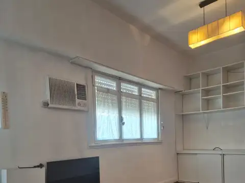 Depto Tipo Casa 4 ambientes con 2 baños