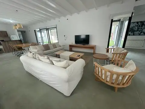 Casa en Venta en Claromeco, USD 260.000