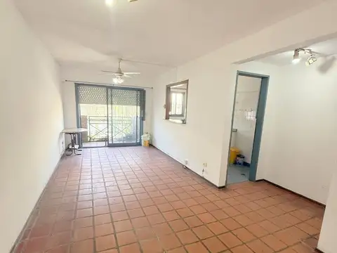 Tres de Febrero  al 400 piso 1 San Isidro