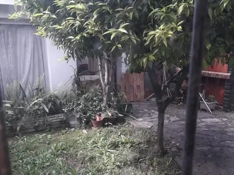 Casa 3 ambientes con 4 baños