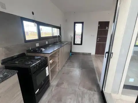 Casa en Alquiler en Roldan, $ 900.000