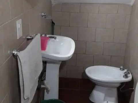 Depto Tipo Casa 6 ambientes con 3 baños