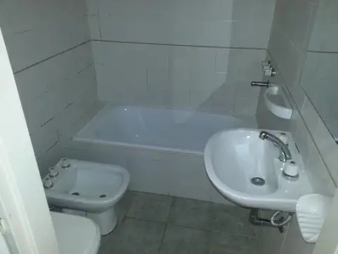 Departamento en Alquiler en Rosario, $ 420.000
