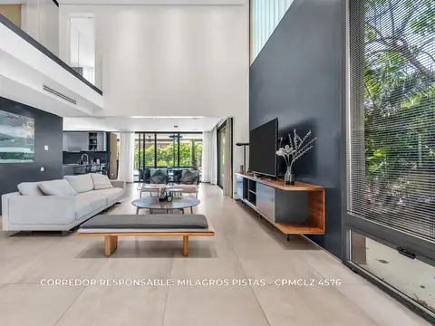 Casa 6 ambientes con 3 baños