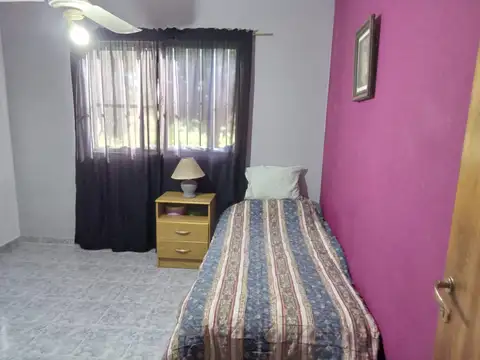 Finca en venta - 4 Dormitorios 2 Baños - Mendoza