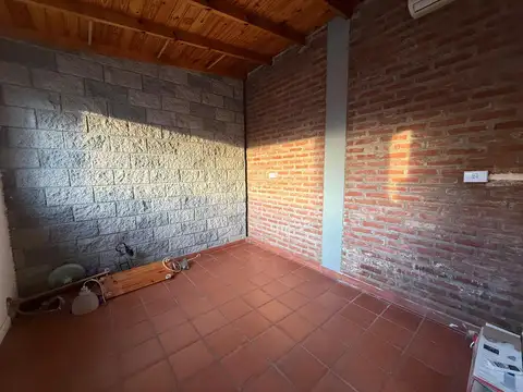 Depto Tipo Casa 5 ambientes con 3 baños
