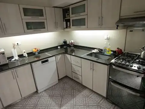 Hermoso triplexen venta en villa bosh