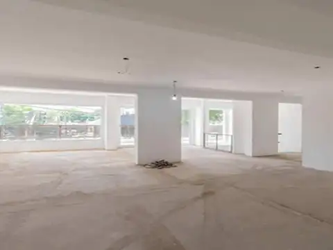 Alquiler Oficina 150m² | Av. del Libertador 1900 | Zona Premium Vicente López