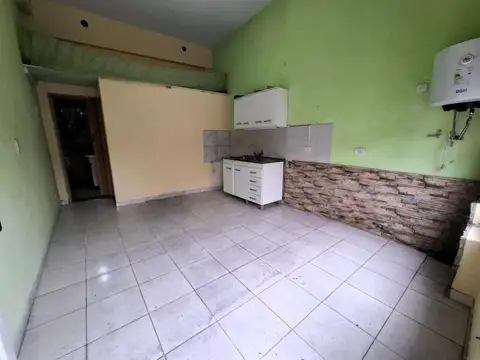 Depto Tipo Casa en Alquiler de 1 dormitorio