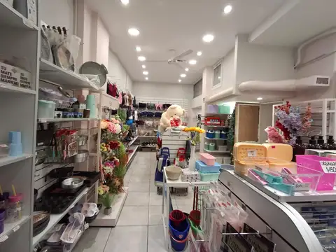 Local en Venta en Barrio Norte, USD 550.000