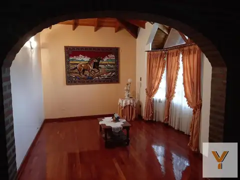 Casa en Venta de 5 dormitorios
