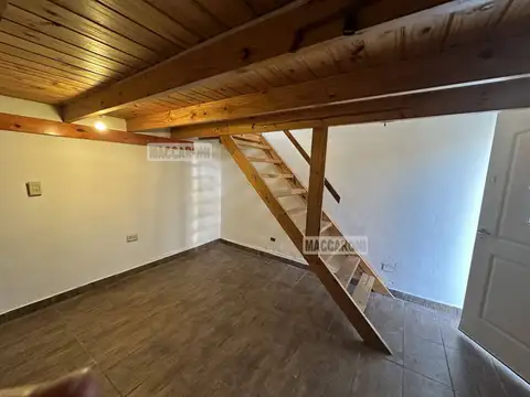 Depto Tipo Casa en Alquiler de Monoambiente