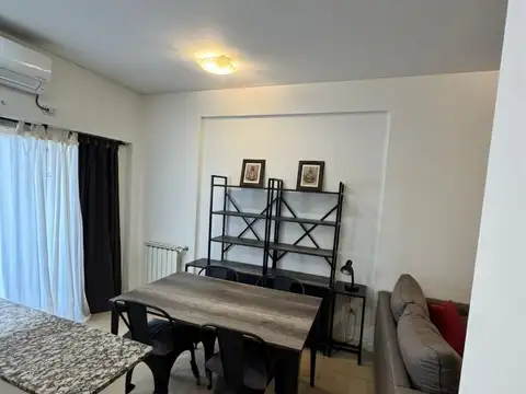 Departamento de 2 ambientes con cochera (Amueblado)