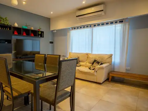 Depto Tipo Casa en Venta de 3 ambientes