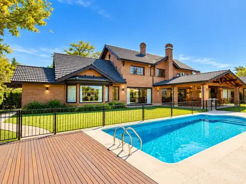 Casa  en Venta Country en Mapuche, Pilar, G.B.A. Zona Norte