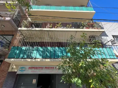 Departamento en venta 2 amb  en Boedo ( Av. Garay al  3200)