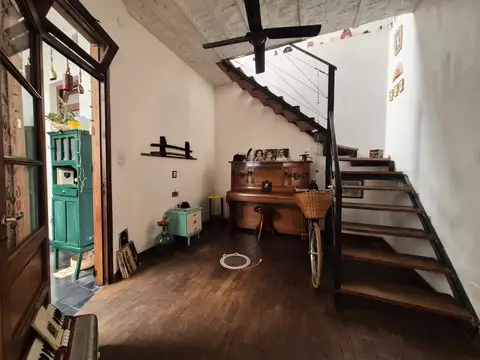 Depto Tipo Casa en Venta 70 años