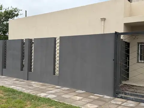 Casa en Venta en Haedo Sur, USD 153.000