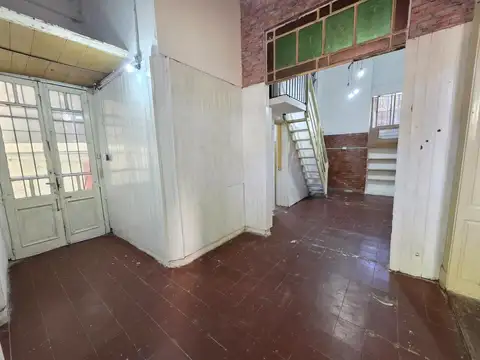 Depto Tipo Casa en Alquiler en Boca, $ 800.000