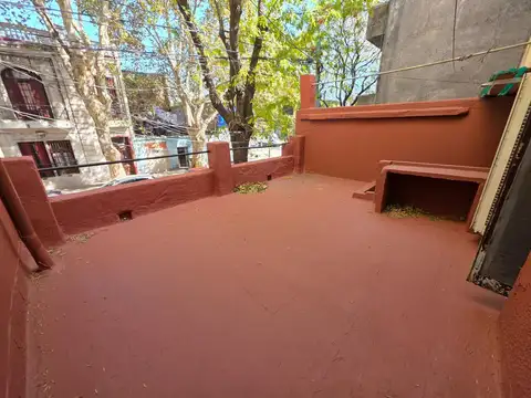 Ministro Brin 700 , Piso 1