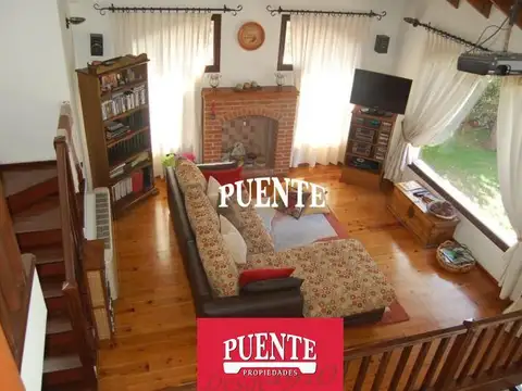 Casa 5 ambientes con 4 baños