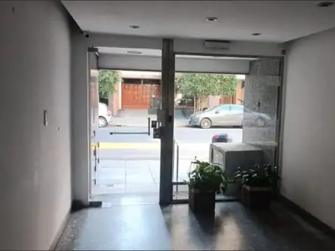 Casa 2 ambientes con 1 baño