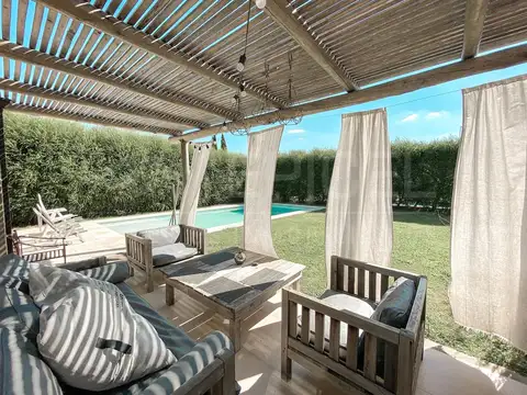 Casa en venta - La Horqueta de Echeverria