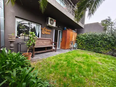VENTA DEPARTAMENTO 2 AMBIENTES  JARDIN Y COCHERA