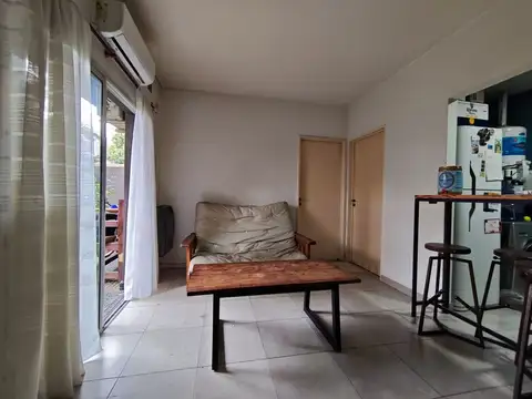 Depto Tipo Casa en Venta de 1 dormitorio