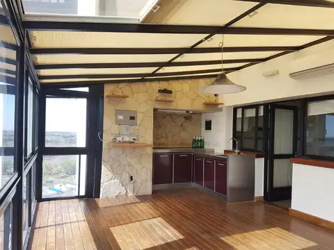 Departamento 4 ambientes con 3 baños