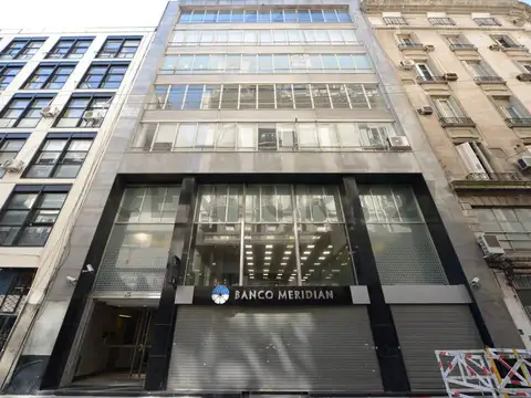 Microcentro – Tucumán 800 – Oficina Corporativa 110 m² – Espacio Versátil - Ubicación Estratégica.