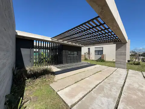Casa en Venta en Villa Rosa, USD 225.000