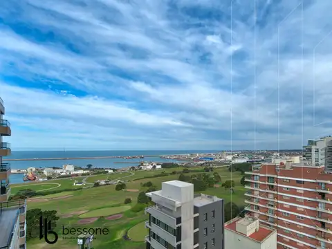 Departamento en Venta en Playa Grande, USD 379.000