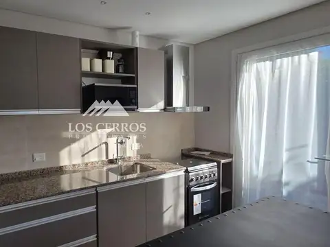 Los Radales 1008, esquina Los Ñires