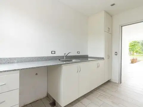 Casa en Venta en Boca Ratón, USD 270.000