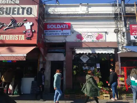 Avenida Sáenz 700