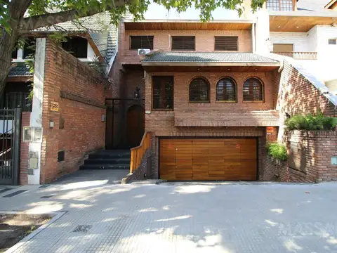 Pedro Moran  al 3300