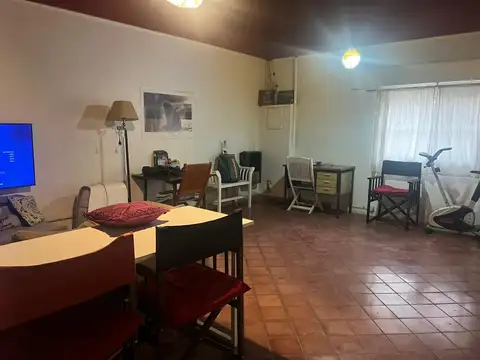 Depto Tipo Casa en Venta de 9 ambientes
