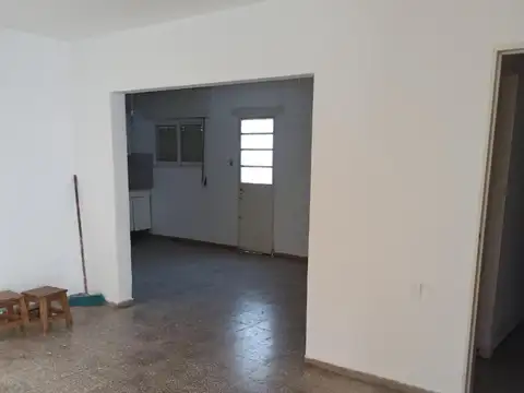 . Bº ALTOS DE VILLA CABRERA CHALET DE UNA PLANTA DE 3 DOR.