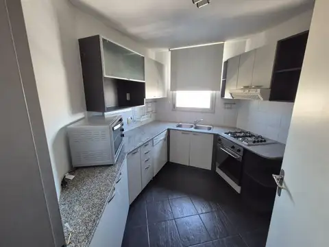 Departamento en Alquiler en General Roca, $ 1.500.000